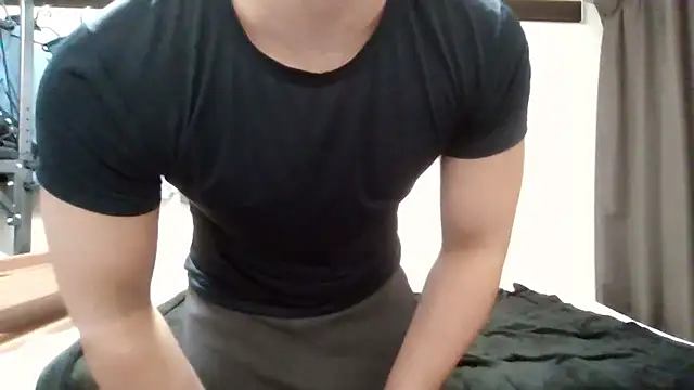 YU-KI00 online show from October 5, 1:26 pm