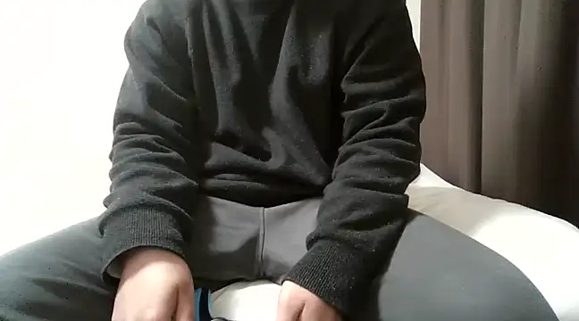 YU-KI00 online show from March 9, 3:44 am