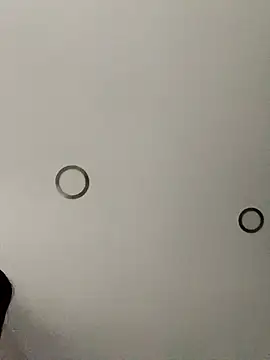 tukdjfjfjd online show from December 17, 6:31 am