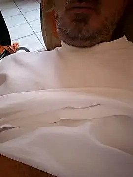 1talianBeutifulCock online show from April 28, 12:21 pm