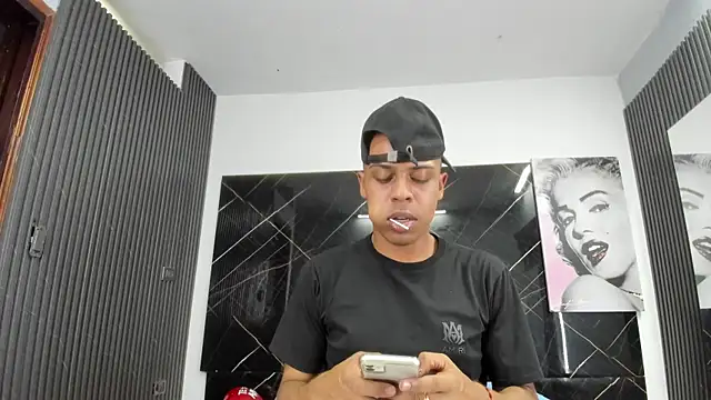 ada-brooke online show from February 18, 3:26 am