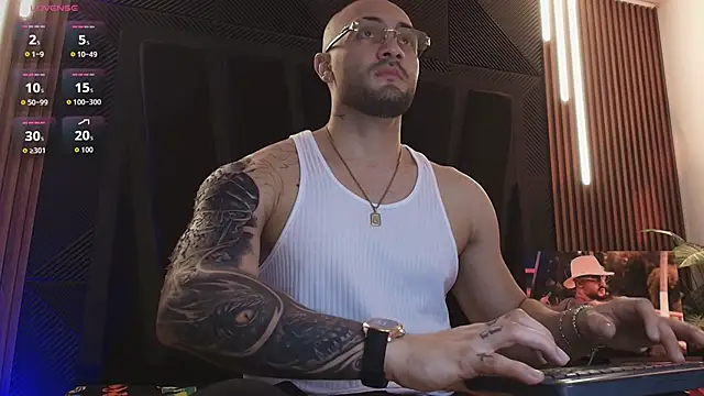 JeanColleman online show from February 26, 11:39 pm