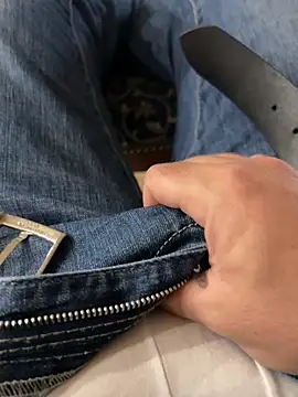 virgilioduro83 online show from November 7, 12:52 pm