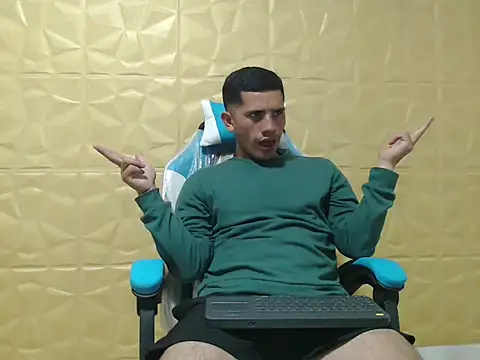 Snapshot of Deportist chatting on September 16, 6:42 pm Deportist online show from September 16, 6:42 pm