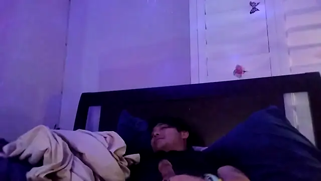 cloudyspun online show from March 2, 8:32 am