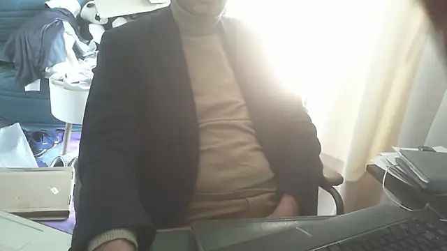 shyfrenchcock1 online show from March 19, 1:25 pm