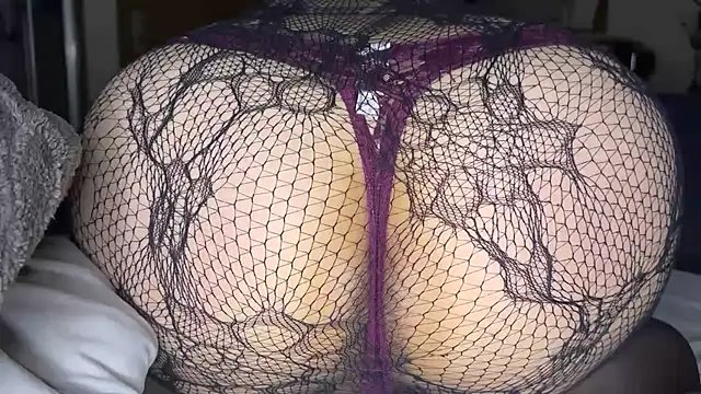 nightrabbit999 online show from March 6, 2:08 pm