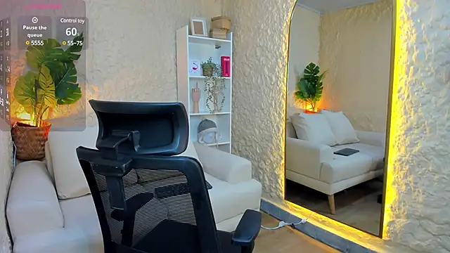 Aron Bolt online show from January 15, 1:12 am