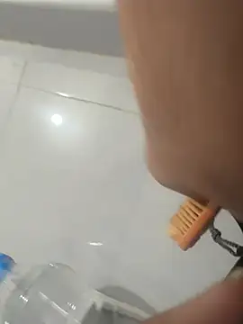 Rahulroy96 online show from January 17, 2:58 am