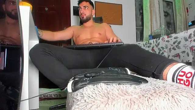 welcometo hell online show from December 2, 11:54 pm