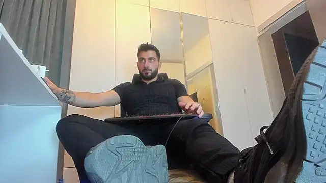 welcometo hell online show from October 11, 10:58 pm