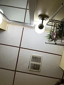 Snapshot of kelin17 chatting on March 13, 9:32 am kelin17 online show from March 13, 9:32 am