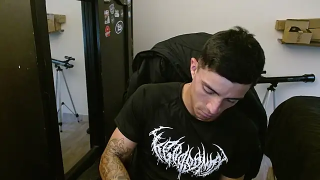 kv   xxx  online show from April 21, 8:59 pm