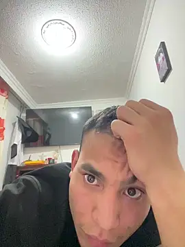 stiven-p23 online show from May 19, 12:15 am