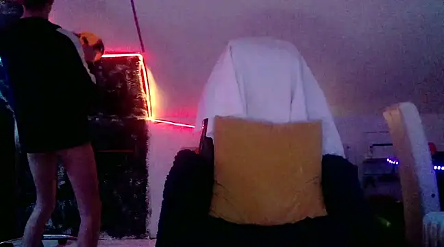 unclestefansdick online show from December 28, 7:11 am