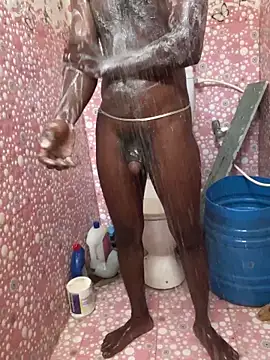 Snapshot of tamil000000 chatting on December 21, 2:52 am tamil000000 online show from December 21, 2:52 am