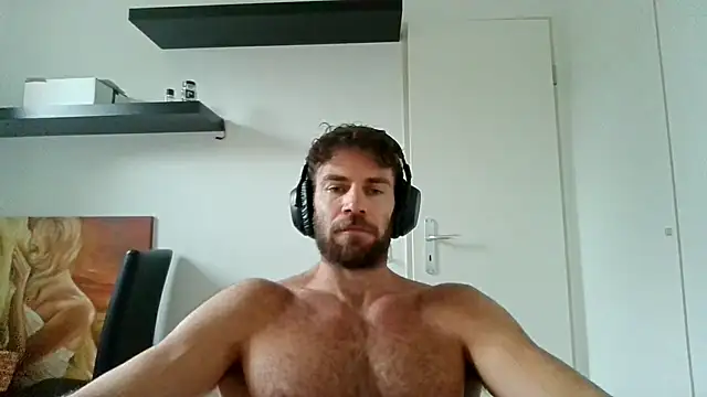 alpha-hunk online show from October 9, 3:06 pm