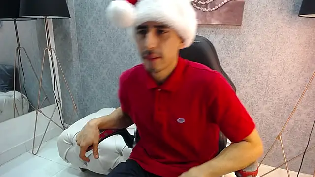 Sr Magnus  online show from December 20, 12:27 pm