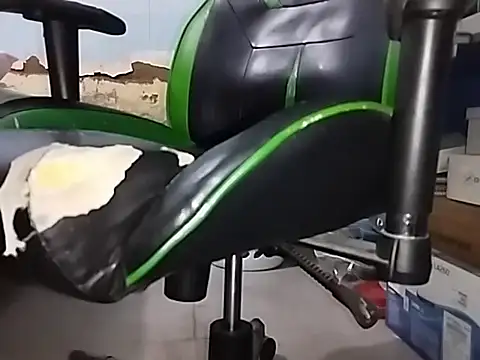 Dark-Side18B online show from January 16, 4:17 am