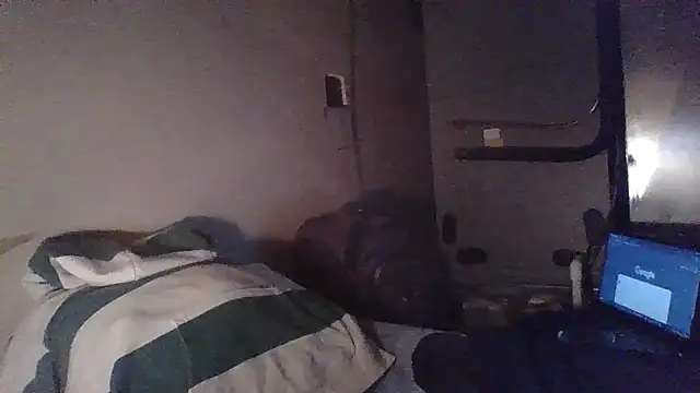 CandiedPompano online show from October 22, 1:31 am