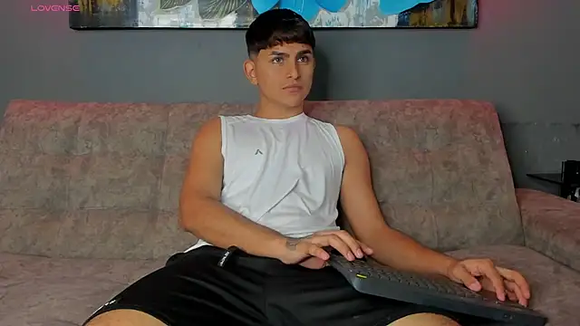 Lyam ap online show from November 22, 8:14 am