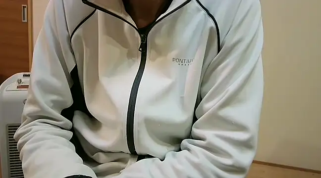 mama010-chan online show from December 12, 9:37 pm