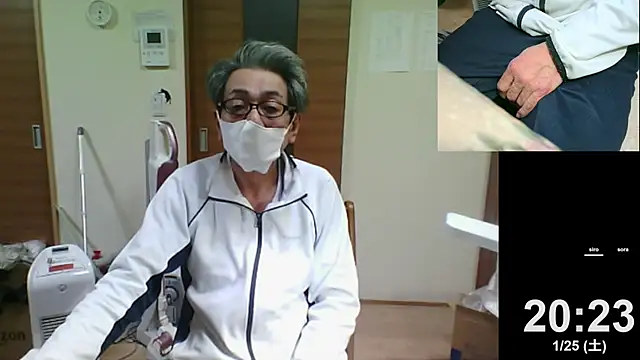 mama010-chan online show from January 25, 11:23 am