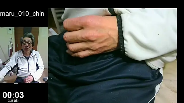 mama010-chan online show from February 28, 3:04 pm