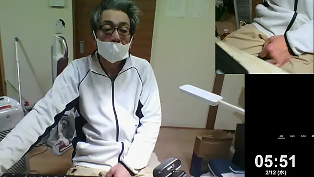 mama010-chan online show from February 11, 8:52 pm