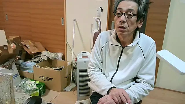 mama010-chan online show from December 19, 2:35 pm