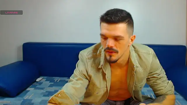 DonyBrown online show from December 14, 1:50 am