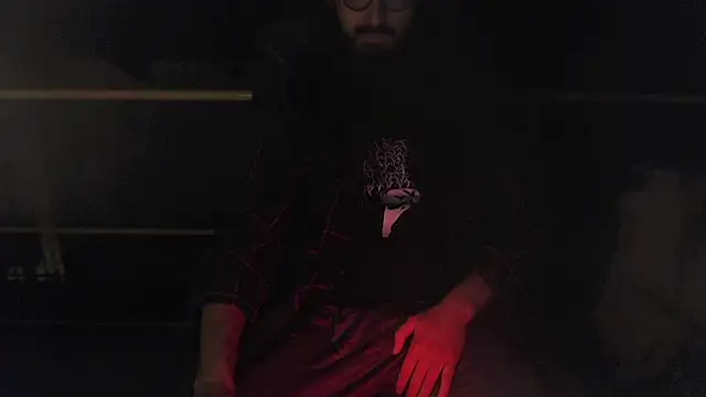 contemptumundi888 online show from January 8, 9:01 pm