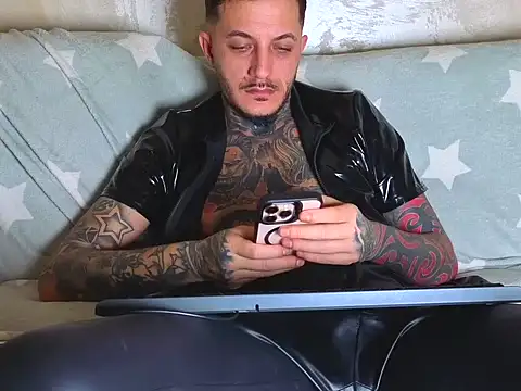 MentoXXL online show from February 19, 5:31 pm