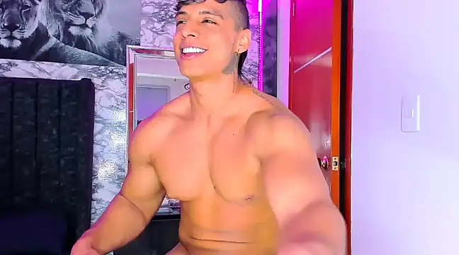 Owen Muzcle online show from January 16, 10:42 am