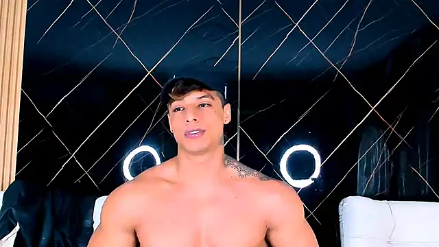 Owen Muzcle online show from October 8, 10:08 am