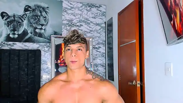 Owen Muzcle online show from February 7, 10:20 pm