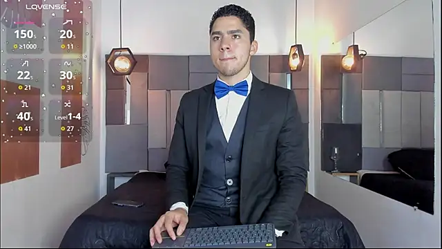 LiamNovak online show from January 19, 12:51 pm