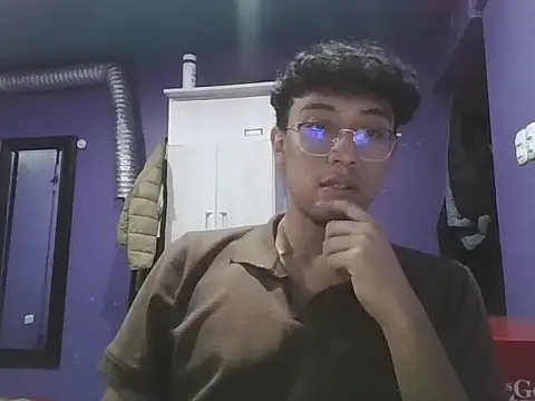 Snapshot of Fabpingon chatting on September 17, 6:25 am Fabpingon online show from September 17, 6:25 am