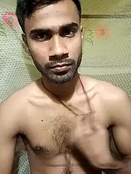 Snapshot of Skinny_Bigass_23 chatting on January 6, 7:56 pm Skinny Bigass 23 online show from January 6, 7:56 pm