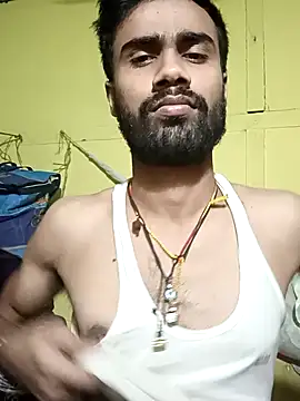 Snapshot of Skinny_Bigass_23 chatting on December 22, 6:04 pm Skinny Bigass 23 online show from December 22, 6:04 pm