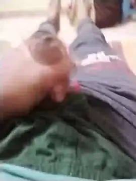 Snapshot of Muscular02 chatting on February 21, 7:55 am Muscular02 online show from February 21, 7:55 am