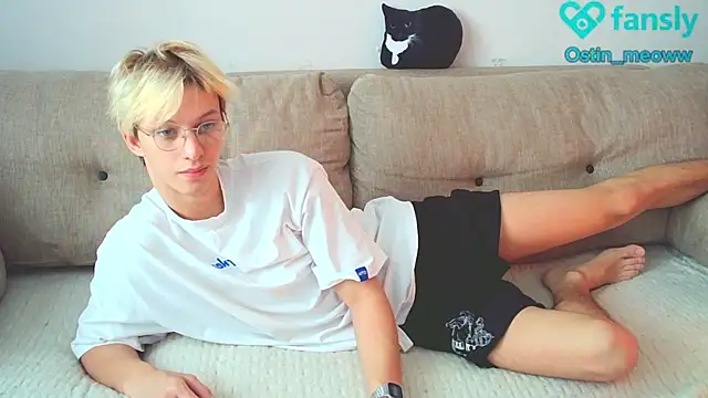 Ostin meow online show from January 15, 7:15 am