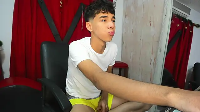 Harry LatinBoy online show from December 12, 9:37 pm