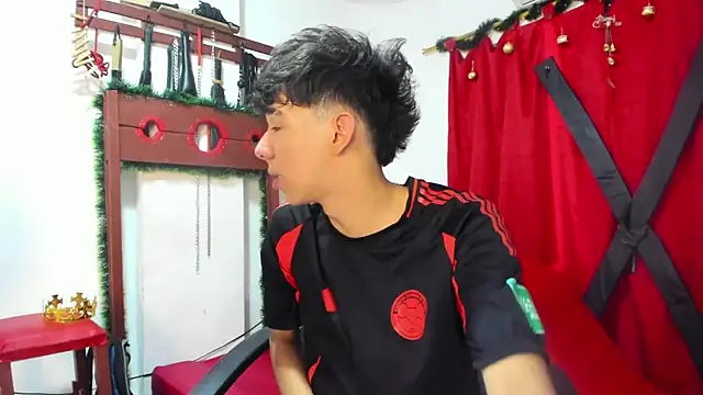 Harry LatinBoy online show from December 16, 7:32 pm