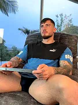 DimitriSullivan  online show from October 22, 9:51 pm