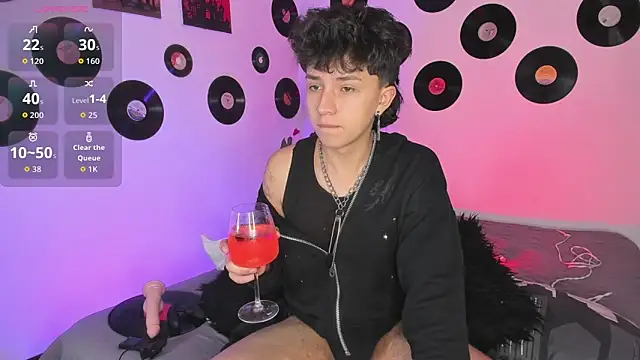 juandaaap online show from February 14, 7:58 am