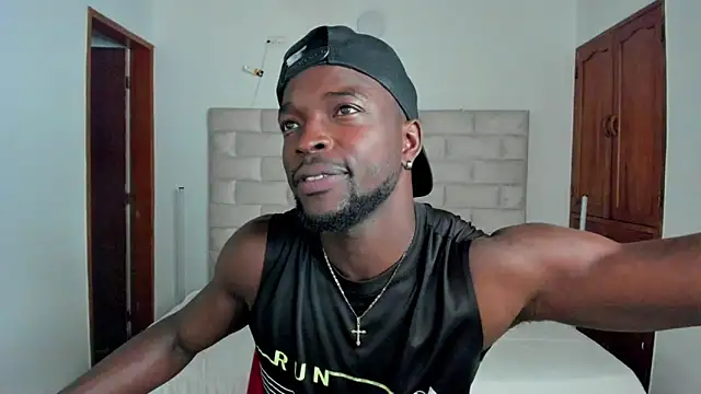 Dylan Taylor online show from December 21, 12:13 pm