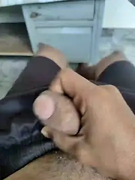 Snapshot of raamcxy chatting on December 31, 4:16 am raamcxy online show from December 31, 4:16 am