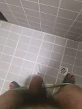 thanos65432 online show from April 14, 4:39 pm