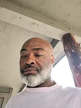 sinnernoir online show from March 22, 3:28 pm